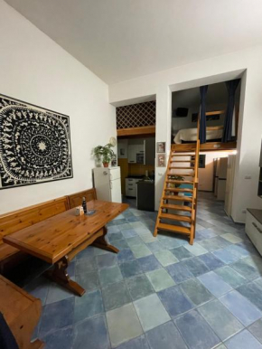 Отель Lime Apartments - Creta  Алгеро